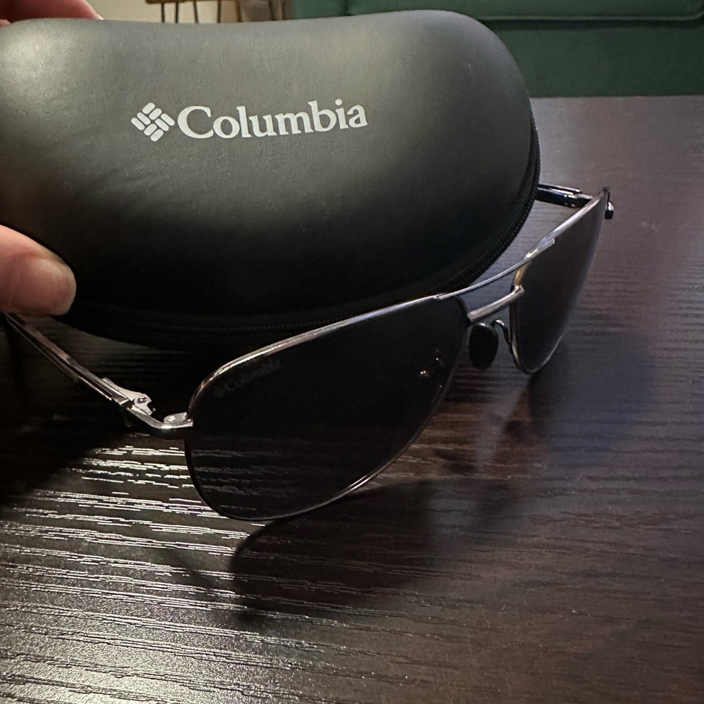 Columbia Aviator Polarized Sunglasses